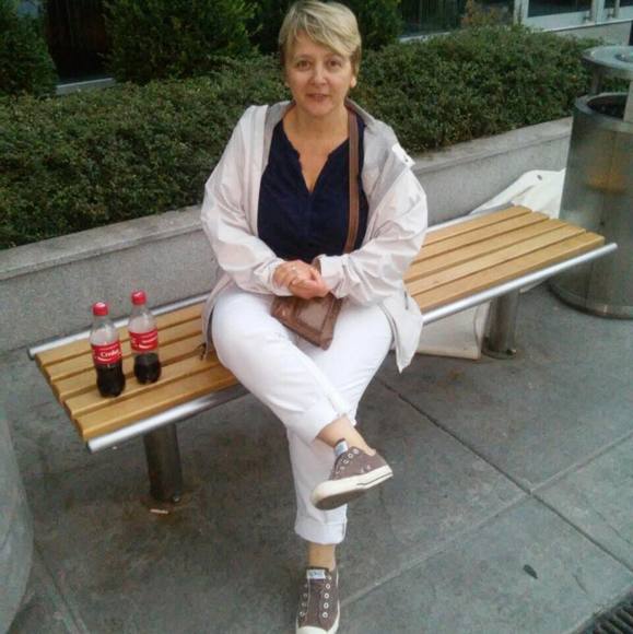 Meet your Posher, Bojana - Picture 1 of 1